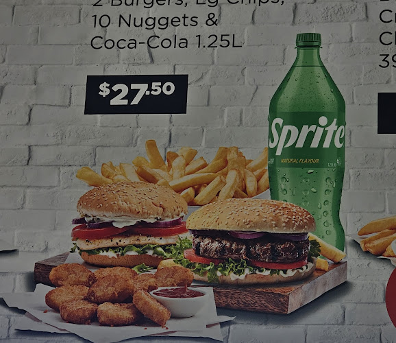 Opinii despre Panorama Mini Mart & Takeaway south bathurst în Bathurst - Hospitality and gastronomy