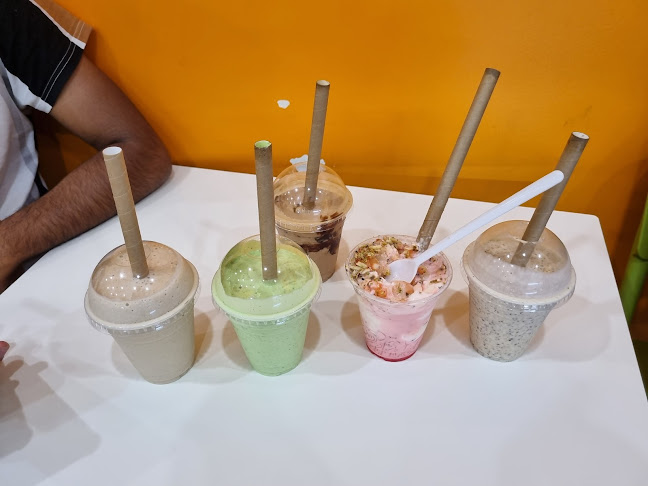 Lalazar Juice & Ice Cream - Hospitality and gastronomy