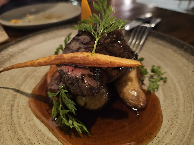 Bistro Lamp (Japanese Fusion+Bar) - Hospitality and gastronomy