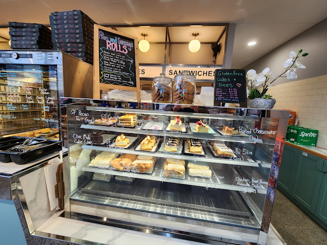 Cedar Husk Cafe - Hospitality and gastronomy