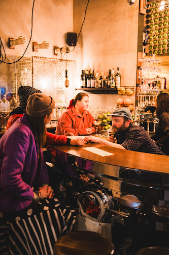 Comentarii opinii despre Bar Ampere