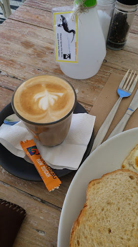 Comentarii opinii despre The Surfers Paradise Beach Cafe