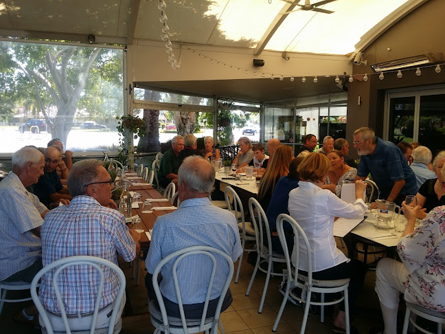 10-12 Lae Dr, Runaway Bay QLD 4216