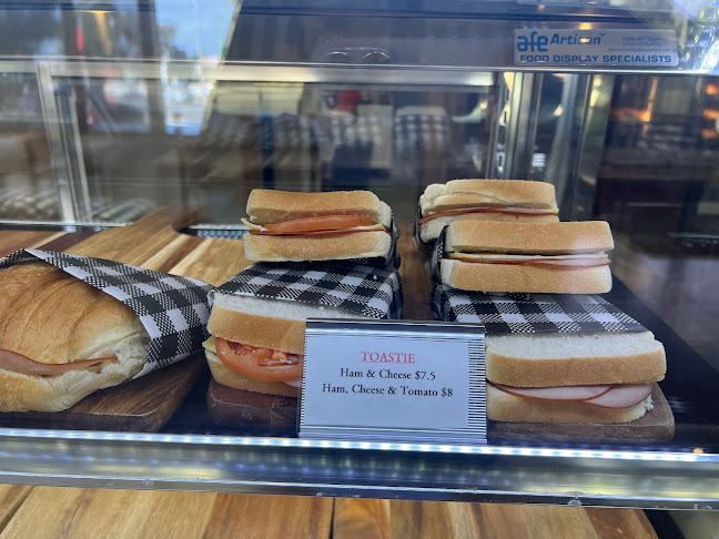 951 Mountain Hwy, Boronia VIC 3155