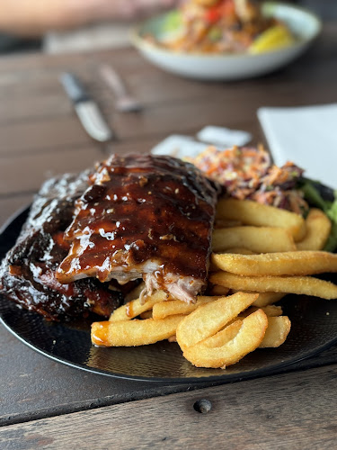 Chinderah Tavern - Hospitality and gastronomy