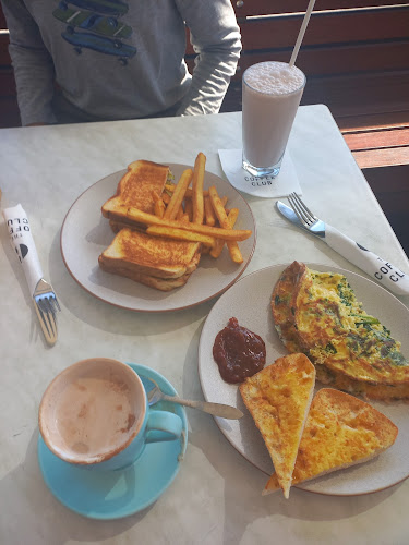 The Coffee Club Café - Underwood - Underwood