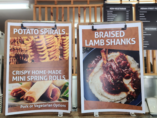 Thurgoona Drive, 10 Shuter Ave, Thurgoona NSW 2640