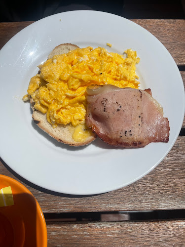 Comentarii opinii despre Clubhouse