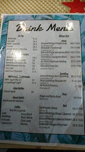 Cossies Poolside Bar and Bistro - Hospitality and gastronomy