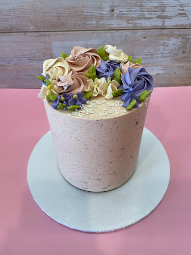 Over The Rainbow Cakes