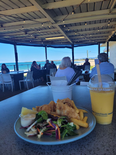 Comentarii opinii despre Bulli Beach Cafe