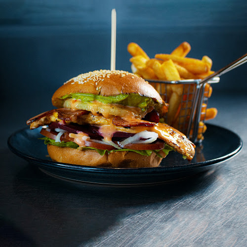 Williamsburg at The Press - Tamworth