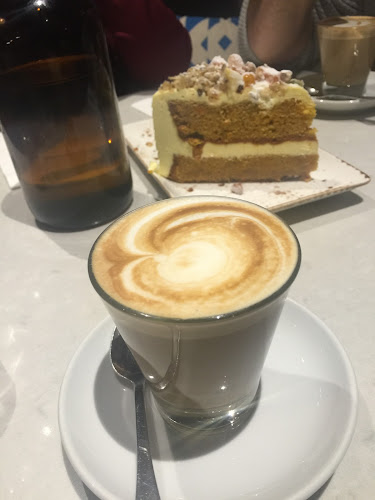 Comentarii opinii despre La Vallee Cafe Essendon