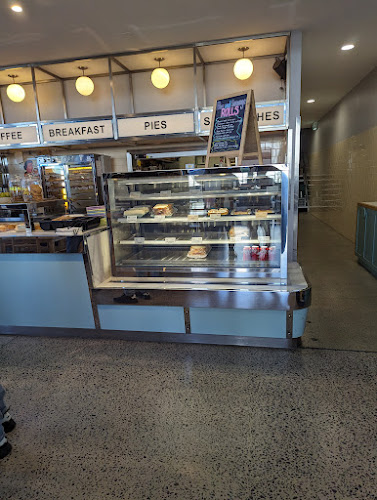 Cedar Husk Cafe - Hospitality and gastronomy