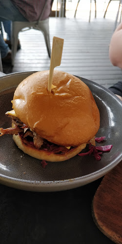 Comentarii opinii despre Perrotta's at the Gallery