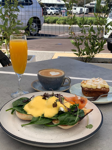 Artezen - Dunsborough