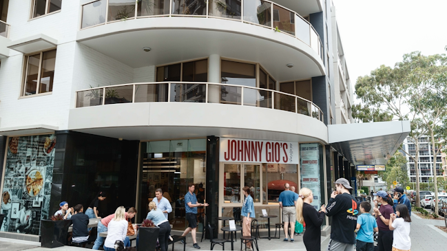 Johnny Gio's Pizza Waterloo - Hospitality and gastronomy