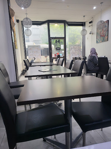 Comentarii opinii despre Pondok Daun Restaurant