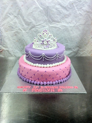 Giuliana's Cakes - Hospitality and gastronomy