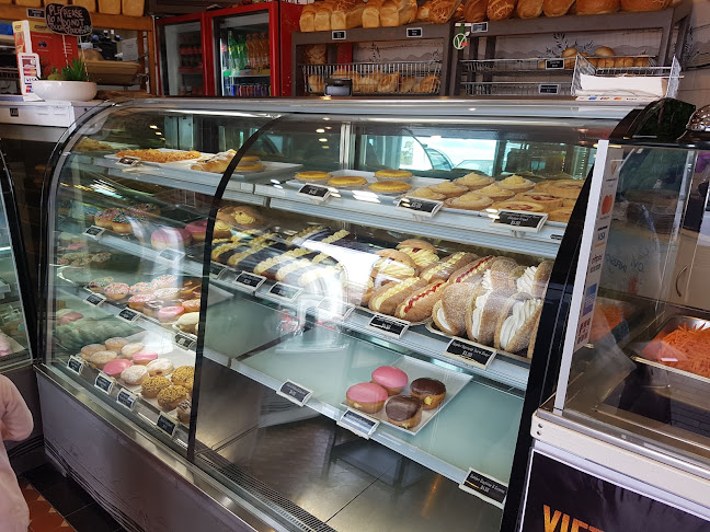 Ingle Farm Bakery - Hospitality and gastronomy