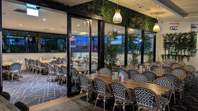 The Salamander Hotel - Hospitality and gastronomy