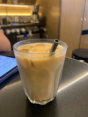 Comentarii opinii despre Frisky Goat Espresso