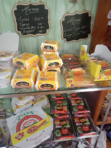 Opinii despre Middleton Ice-Cream and Chocolates în Middleton - Hospitality and gastronomy