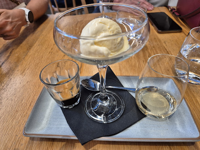 Opinii despre Lotus Barangaroo în Barangaroo - Hospitality and gastronomy