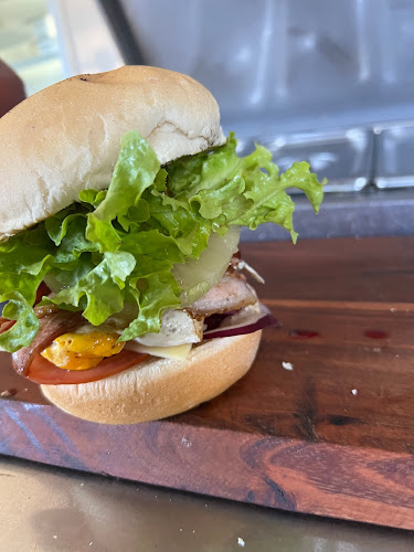 1 Lihs St, Elliott Heads QLD 4670