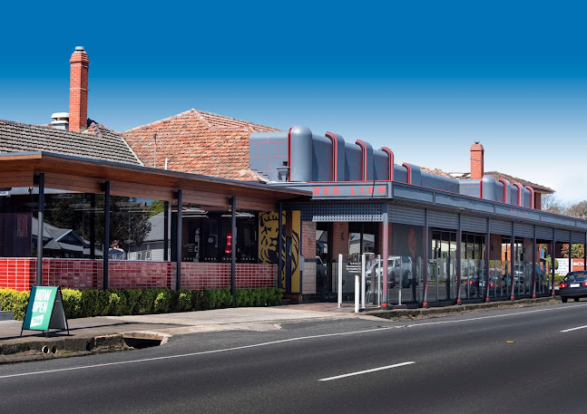 The Red Lion Ballarat - Hospitality and gastronomy