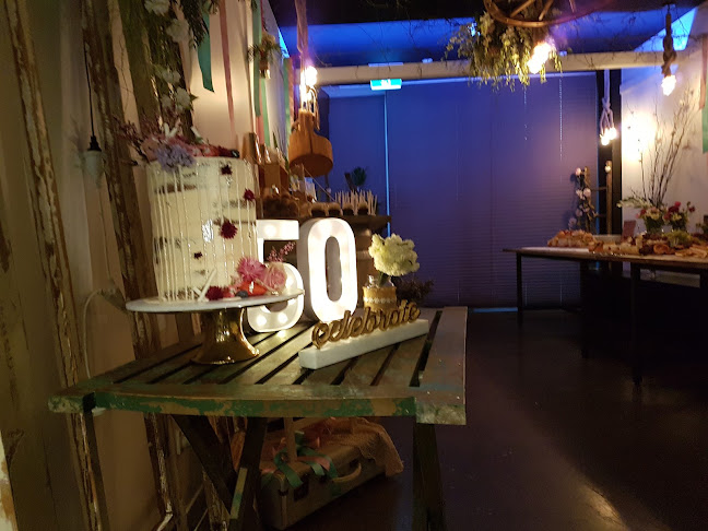 Comentarii opinii despre Deli & Dine