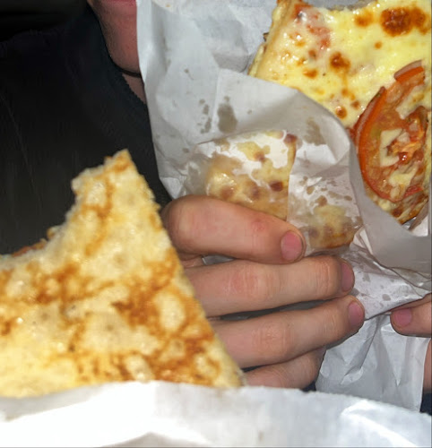 Opinii despre LETS EAT KEBABS & PIZZAS în Perth - Hospitality and gastronomy