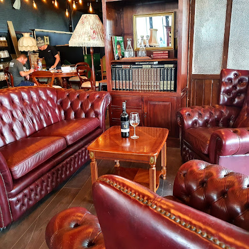 The 3Sheets Inn - Hospitality and gastronomy