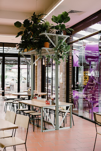 Comentarii opinii despre YOMG Berwick