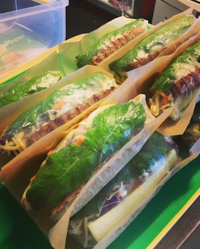 Comentarii opinii despre rawthentic - organic unbakery and farmacy