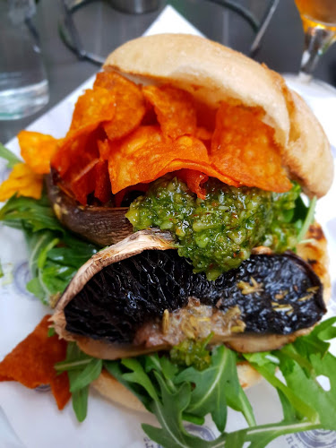 Leura Garage - Hospitality and gastronomy