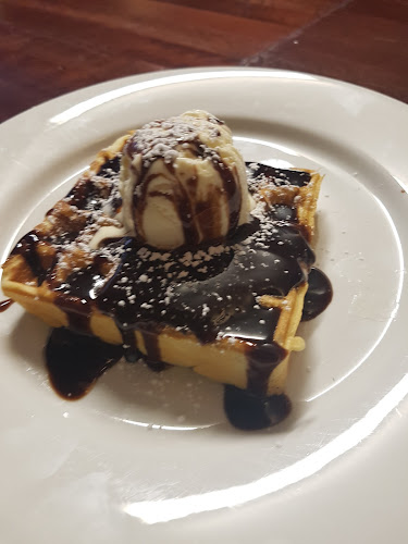 Oasis World Cafe & Play Centre - Hospitality and gastronomy