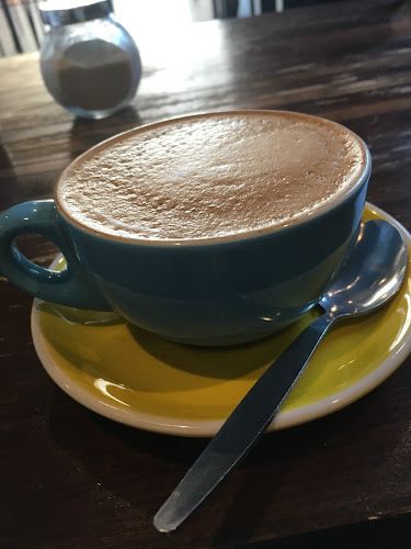 Comentarii opinii despre Little Clive Cafe