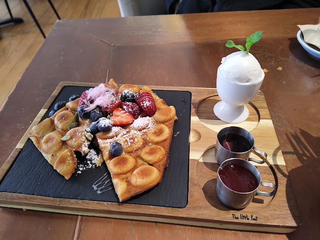 The Little Poet - Hospitality and gastronomy