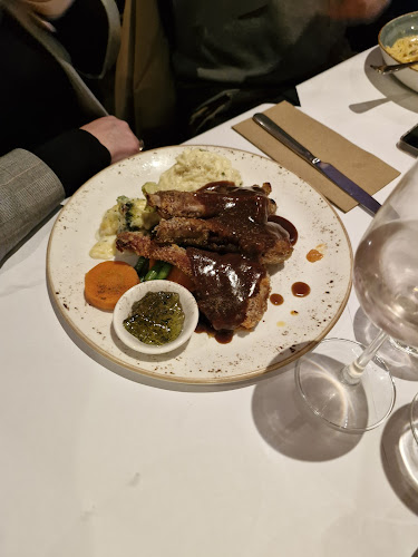 Opinii despre North Britain Hotel în Soldiers Hill - Hospitality and gastronomy