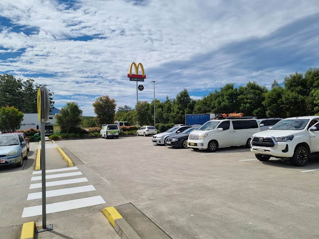 McDonald’s Nambucca Highway Service Centre - Hospitality and gastronomy