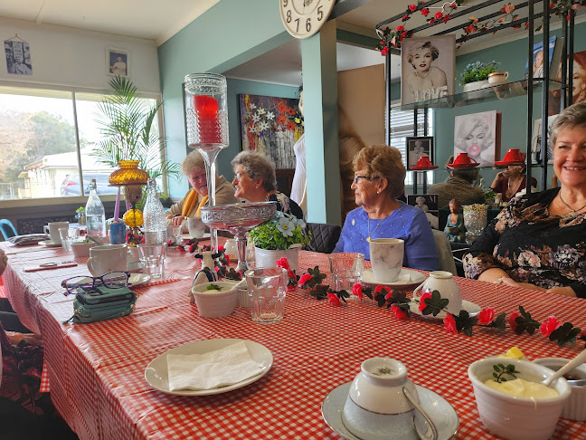 Norma Jeans Cafe Tinana - Hospitality and gastronomy