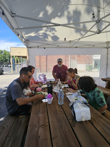 Friend’s Kebabs Restaurant - Hospitality and gastronomy