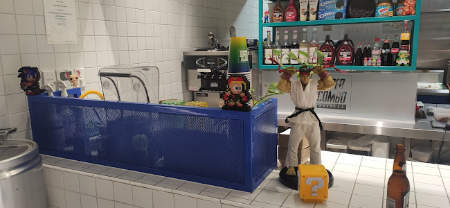 Comentarii opinii despre Super Combo Burgers