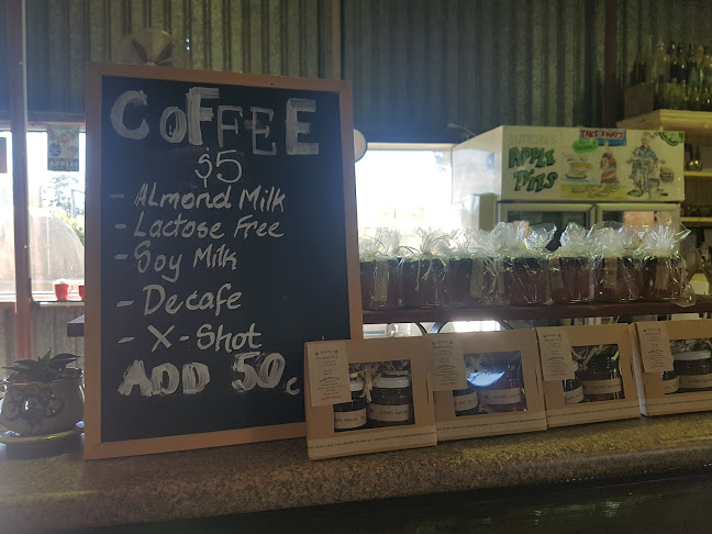 Comentarii opinii despre Suttons Juice Factory