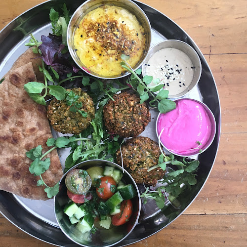 Momo Wholefood - Hospitality and gastronomy