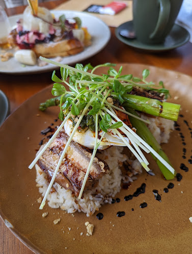 Sunday in Canberra Cafe - Gungahlin