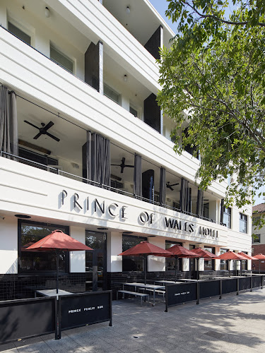 Comentarii opinii despre Prince Public Bar