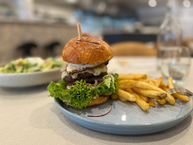 Comentarii opinii despre At Baker St Restaurant & Bar Gosford