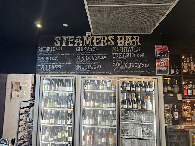 Comentarii opinii despre Steamers Bar and Grill